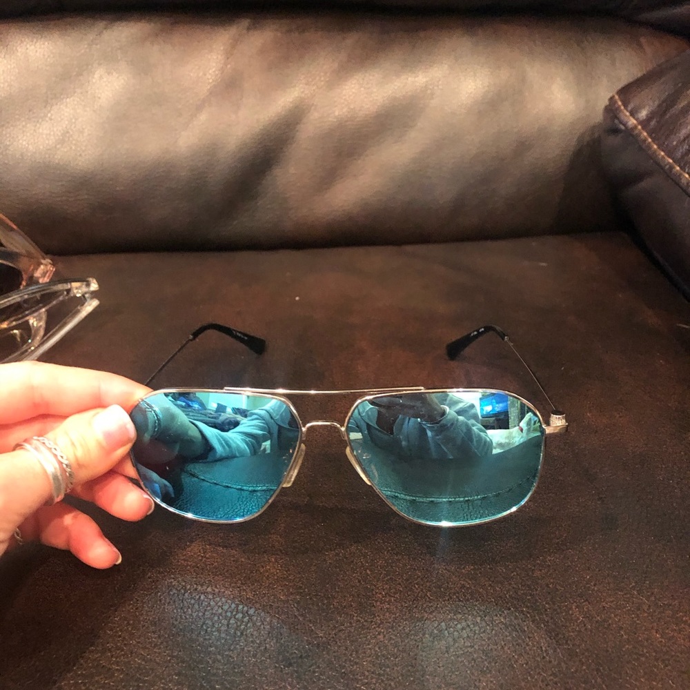 Reflective square shape sunglasses